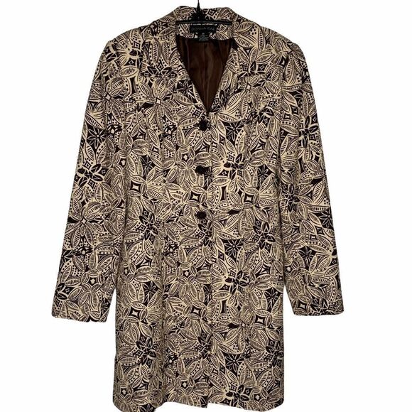 Women's Patterned Coat - Picture 12 of 13